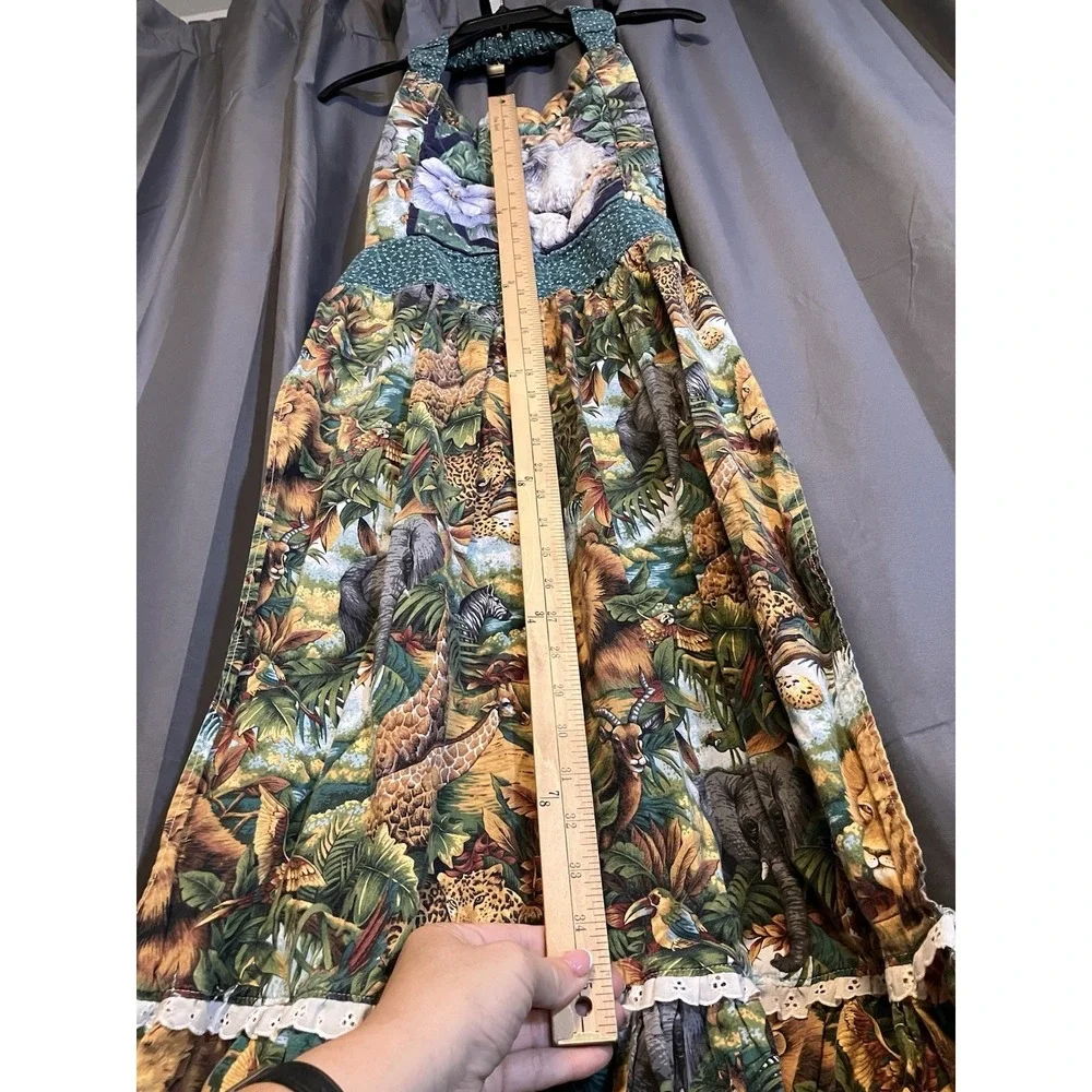 Vintage Cotton Smock Apron  Homemade Cat Lion Elephant Giraffe Tie Back